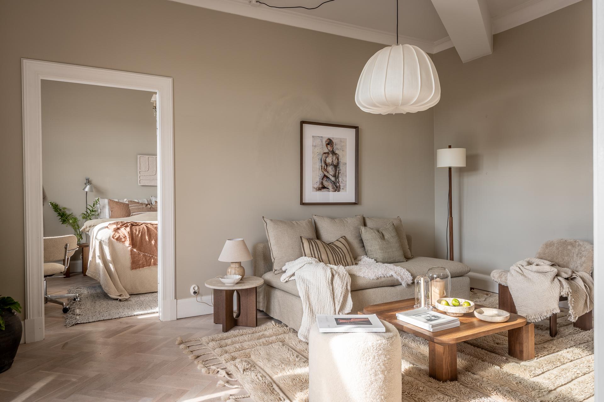 Genomgående ljuvlig färgsättningar i hela lägenheten