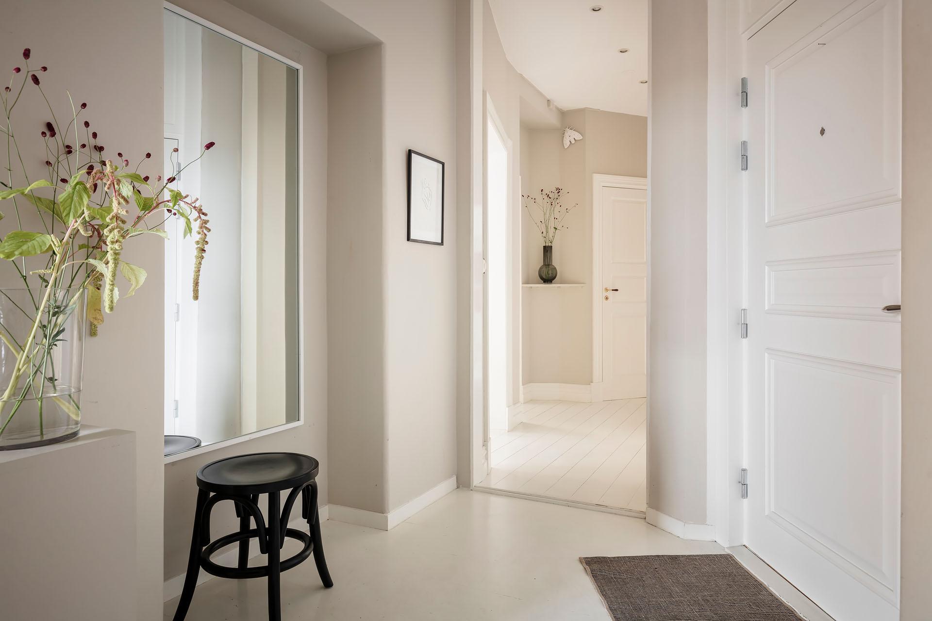 Ta hissen eller trapporna upp och njut av 122 kvadrat perfektion