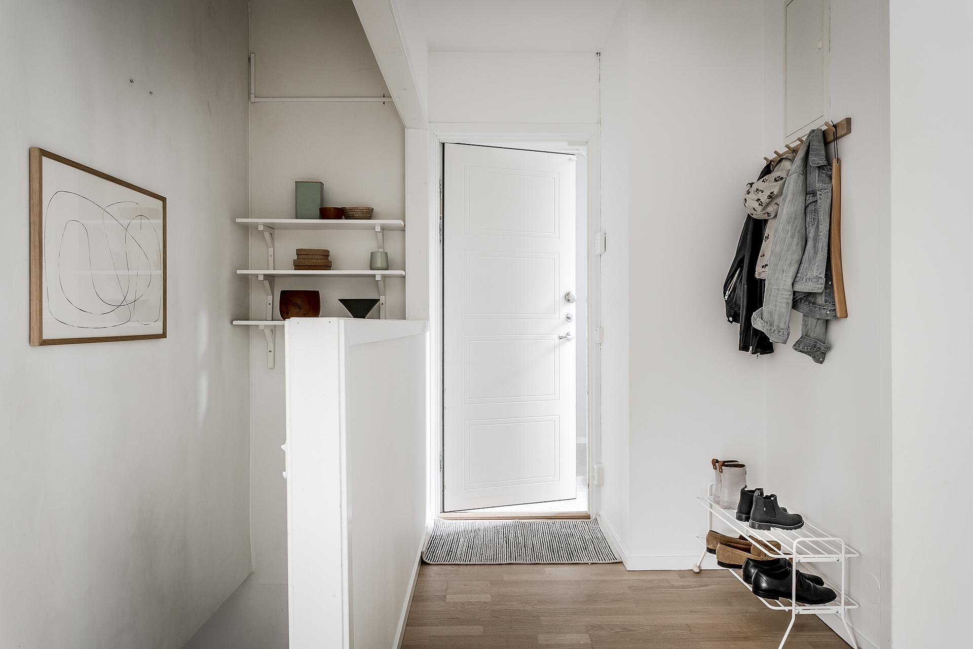 Entré från gemensamt trapphus