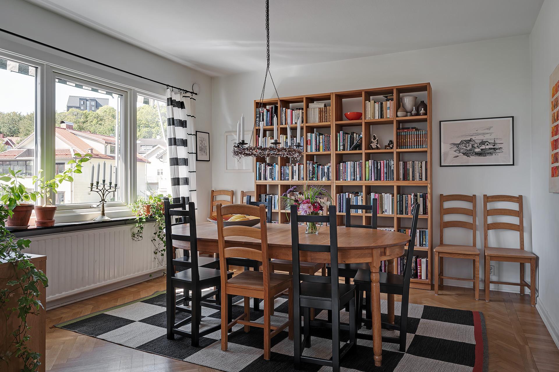 Om behovet finns kan detta bli ett utmärkt sovrum