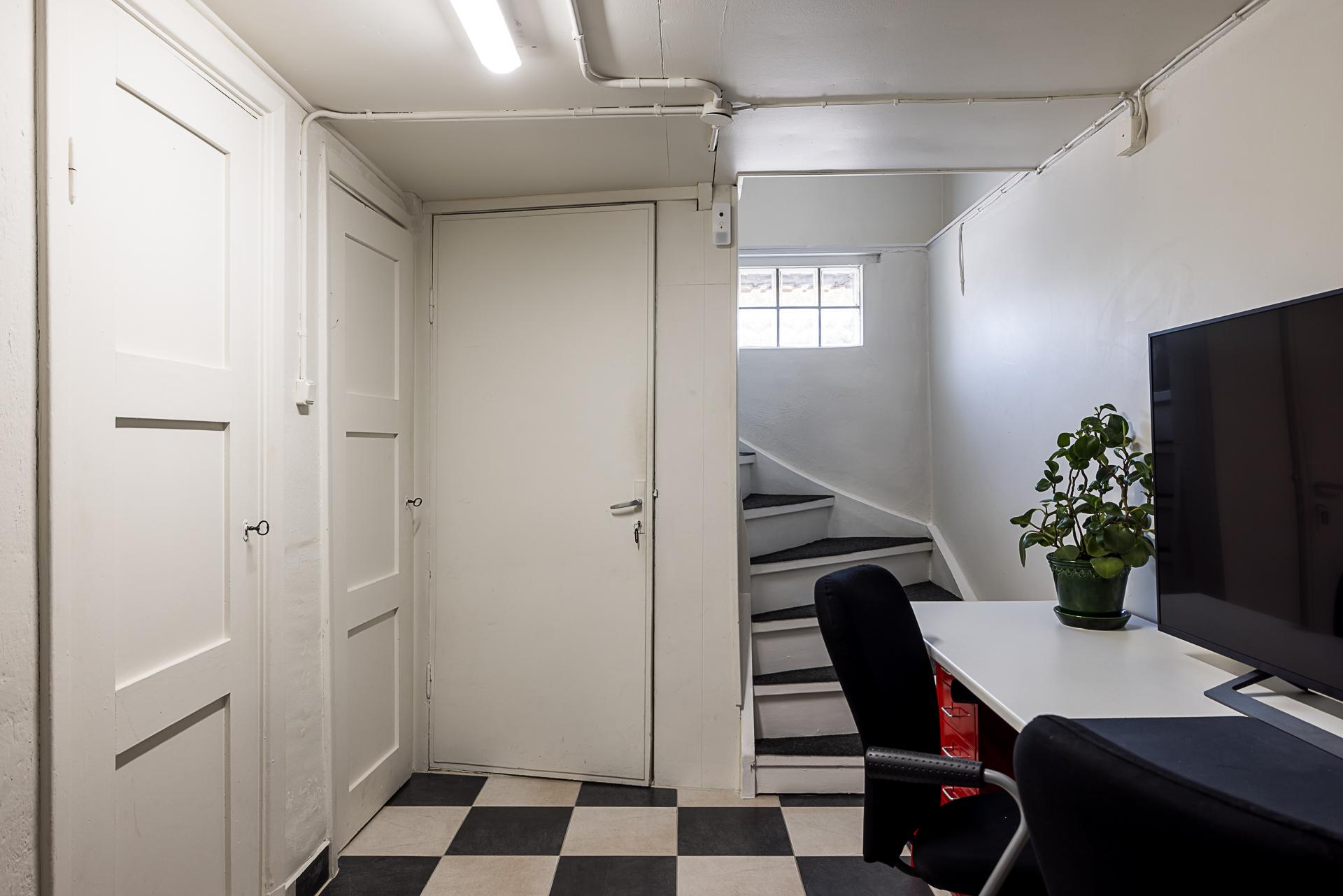 Möjlig plats hemmakontor e.d i källaren
