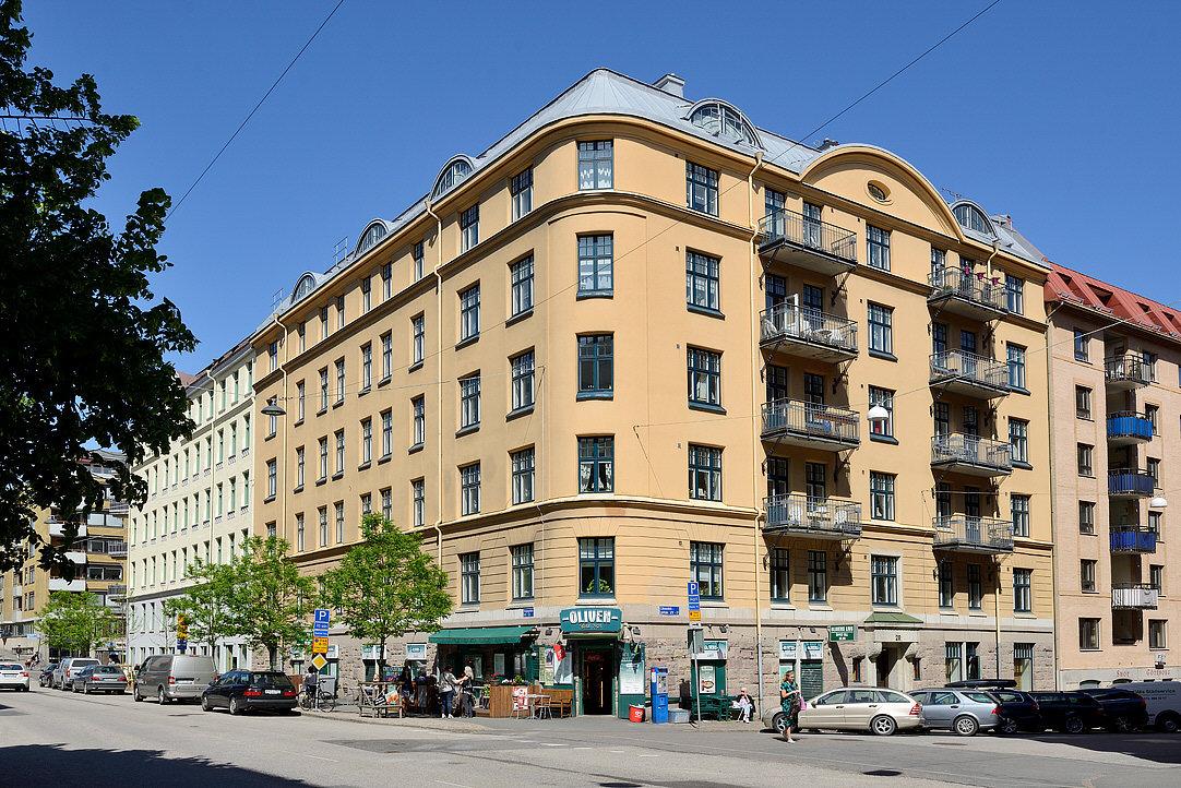 Runt hörnet finns en mycket uppskattad närbutik
